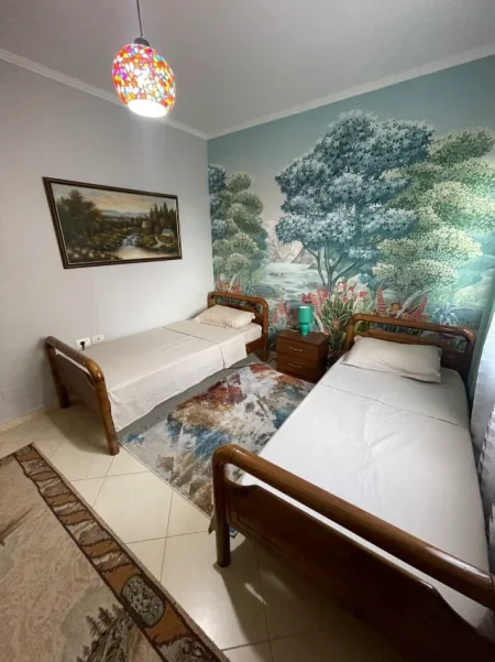 Tirane, jepet me qera apartament 2+1 Kati 5, 100 m² 1.200 € (PRANE STADIUMI AIR ALBANIA)