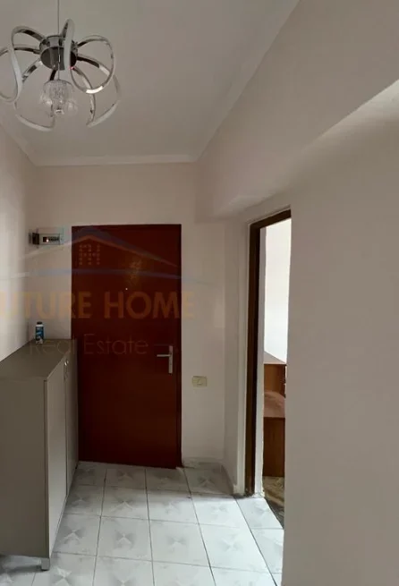 Tirane, shitet apartament 1+1 Kati 2, 50 m² 95.000 € (Ali Demi)