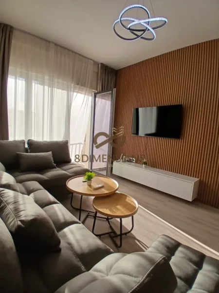 Tirane,jepet me qera apartament 2+1+Ballkon Kati 4, 76 m² (zogu i zi)