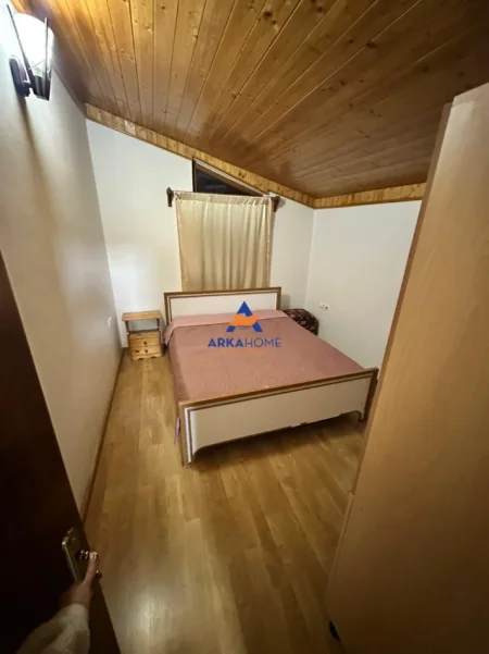 Tirane, jepet me qera apartament 2+1+Ballkon Kati 3, 80 m² 450 € 