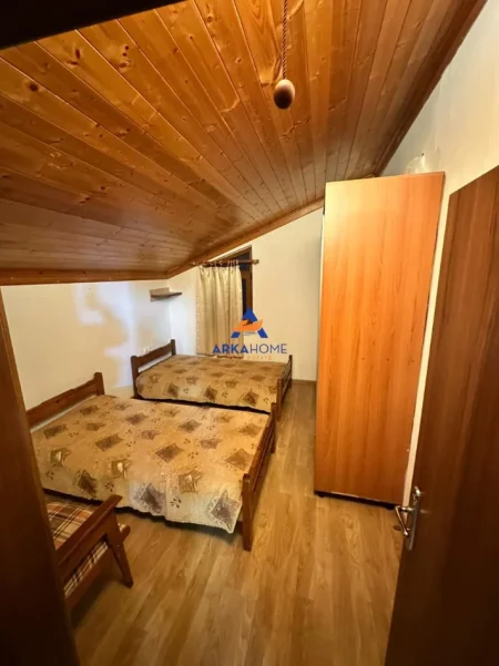 Tirane, jepet me qera apartament 2+1+Ballkon Kati 3, 80 m² 450 € 