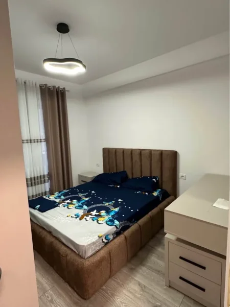 Tirane, jepet me qera apartament 1+1 Kati 4, 72 m² 520 € (URBAN GATE ASTIR)