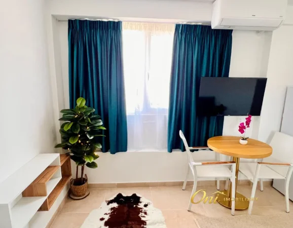Tirane, jepet me qera garsonier Kati 2, 50 m² 370 € (SELITE)