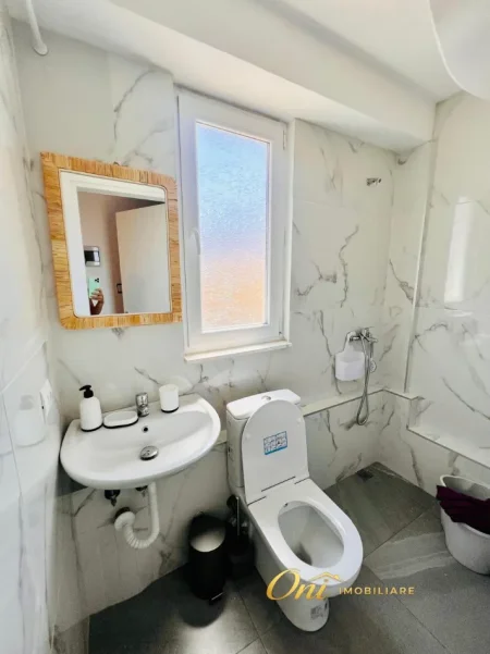 Tirane, jepet me qera garsonier Kati 2, 50 m² 370 € (SELITE)
