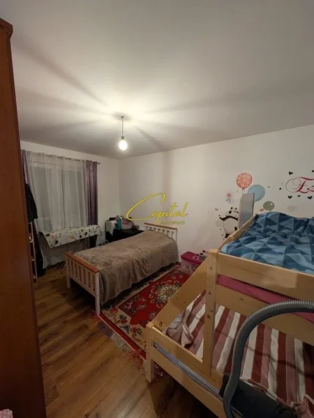 Tirane, shitet apartament 2+1 Kati 3, 75 m² 160.000 € (21 DHJETORI)