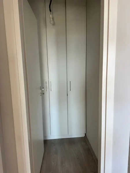 Tirane, jepet me qera apartament 1+1 Kati 5, 67 m² 600 € (Rruga Don Bosko)