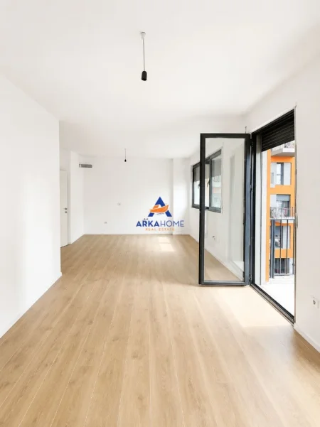 Tirane, shitet apartament 2+1+Ballkon Kati 2, 109 m² 219.000 € 
