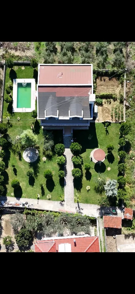 Kavaje, jepet me qera Vile 2 Katshe Kati 2, 800 m² 16.000.000 € (Luzi i vogel)