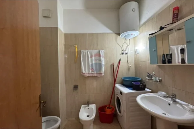 Tirane, shitet apartament 1+1 Kati 6, 70 m² 145.000 € 