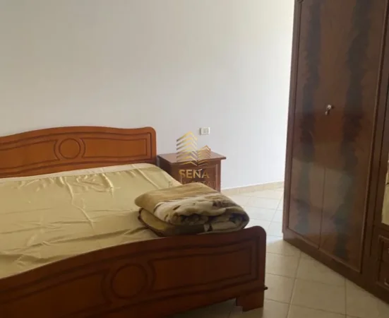 Tirane, jepet me qera apartament 3+1+Ballkon Kati 5, 120 m² 700 € (Stacioni i Trenit)