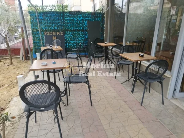 Tirane, shitet ambjent biznesi Kati 0, 10 m² (Fresk)