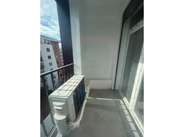 SHITET APARTAMENT 2+1 , TEK 5 MAJI