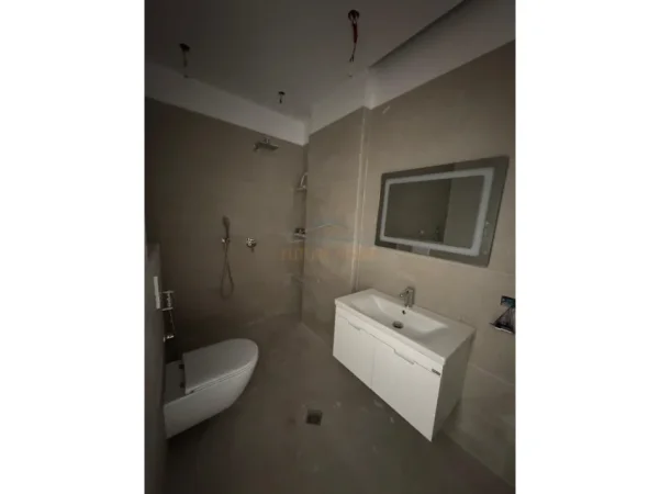 SHITET APARTAMENT 2+1 , TEK 5 MAJI