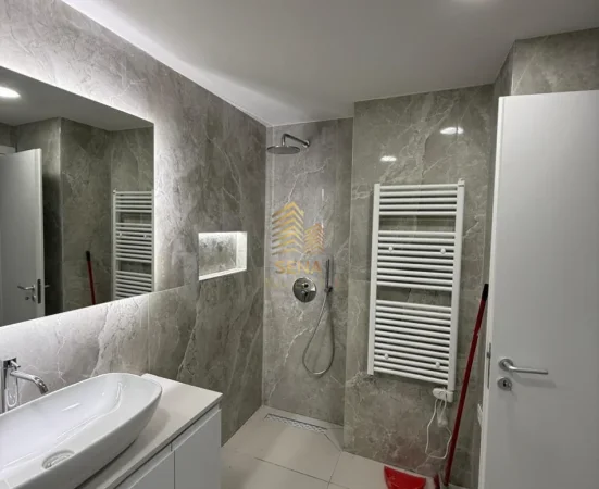 Tirane, shitet apartament 3+1+Aneks+Ballkon Kati 1, 219 m² 330.000 € (Kodra e Diellit)