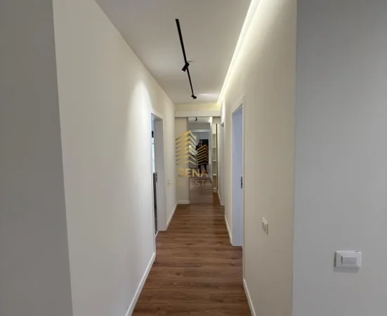 Tirane, shitet apartament 3+1+Aneks+Ballkon Kati 1, 219 m² 330.000 € (Kodra e Diellit)