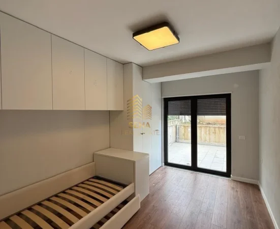 Tirane, shitet apartament 3+1+Aneks+Ballkon Kati 1, 219 m² 330.000 € (Kodra e Diellit)