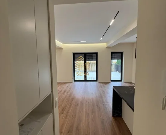 Tirane, shitet apartament 3+1+Aneks+Ballkon Kati 1, 219 m² 330.000 € (Kodra e Diellit)