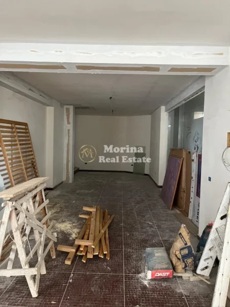 Tirane, shitet apartament 2+1 Kati 1, 135 m² 135.000 € (Fresku)