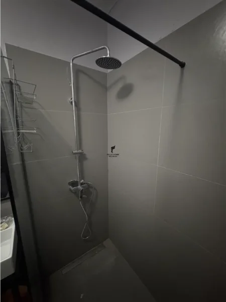 Tirane, jepet me qera apartament 2+1 Kati 3, 80 m² 800 € (KODRA E DIELLIT)