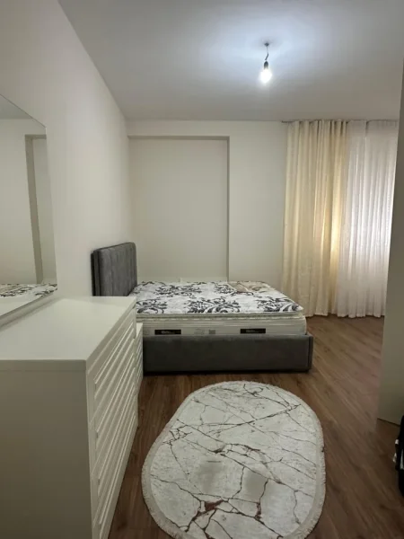 Tirane, jepet me qera apartament 2+1 Kati 2, 98 m² 550 € (Paskuqan)
