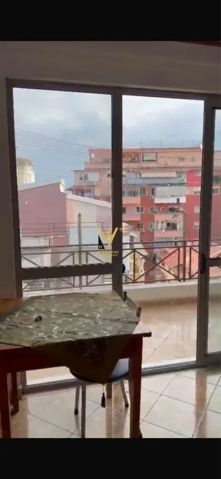 Tirane, shitet apartament 1+1+Ballkon Kati 5, 68 m² 148.000 € (KODRA E DIELLIT)