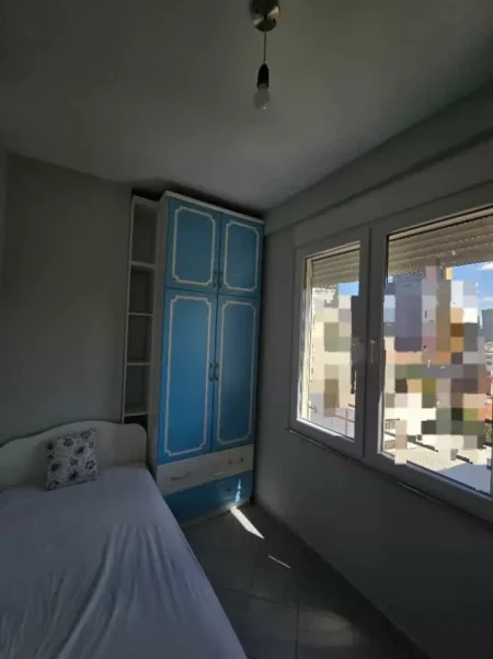 Tirane, jepet me qera apartament 2+1 Kati 8, 68 m² 670 € (Rruga Fortuzi)