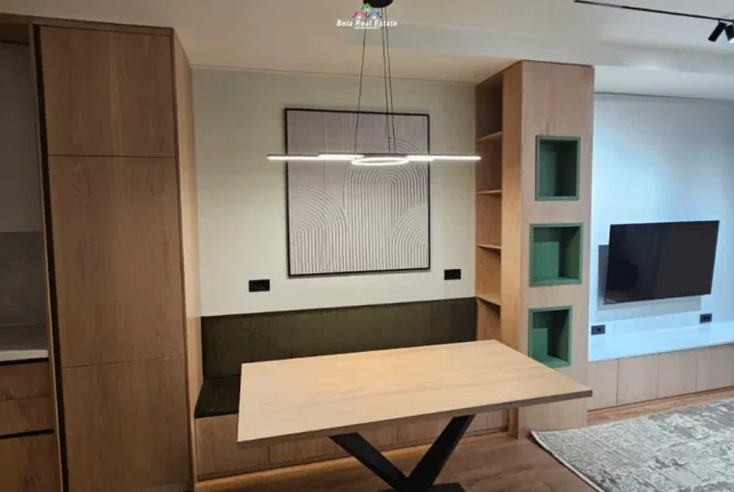 Tirane, jepet me qera apartament 1+1 Kati 10, 70 m² 1.080 € (rruga Mine Peza)
