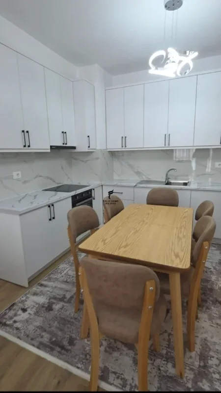 Tirane, jepet me qera apartament 2+1 Kati 2, 95 m² 95 € (ASTIR)