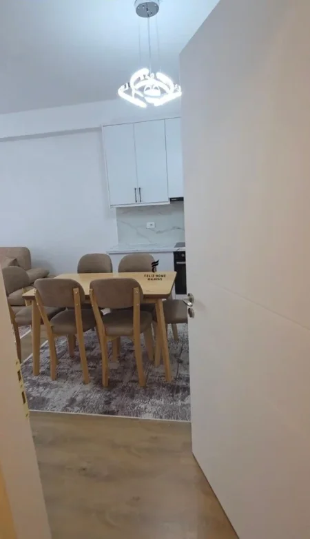 Tirane, jepet me qera apartament 2+1 Kati 2, 95 m² 95 € (ASTIR)