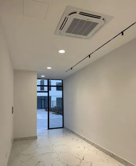 Tirane, shitet ambjent biznesi Kati 1, 38 m² 190.000 € (Rruga Mine Peza)