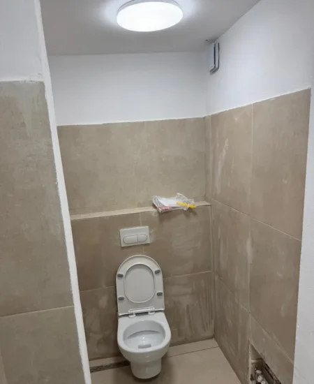 Tirane, shitet ambjent biznesi Kati 1, 38 m² 190.000 € (Rruga Mine Peza)