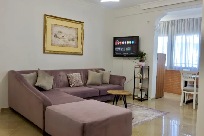 Tirane, jepet me qera apartament 2+1 Kati 4, 73 m² 800 € (Pranë Gjykatës së Rrethit)