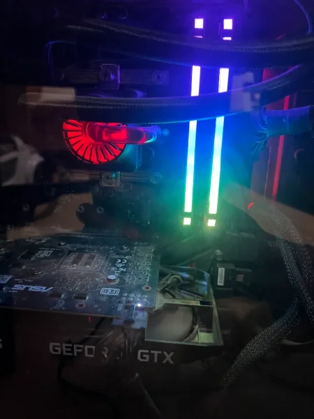 Shes Kompjuter+Monitor Msi