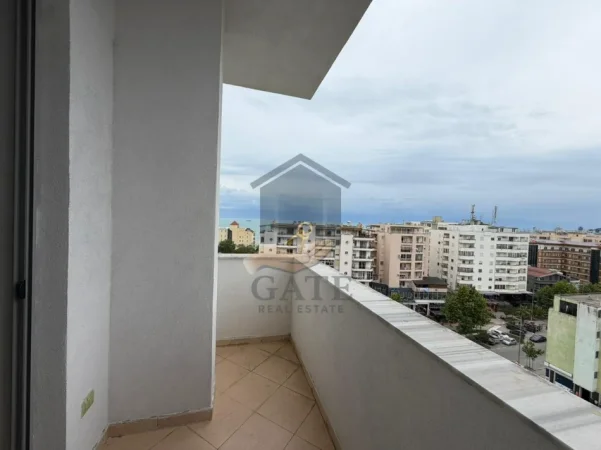 Shqiperi, shitet apartament 2+1+Ballkon Kati 9, 200.000 € 