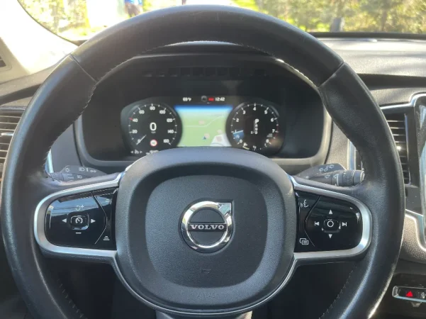Shitet:Volvo xc90 2.0 benzine T6 super gjendje!16800 €uro