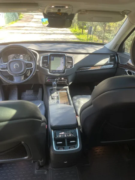 Shitet:Volvo xc90 2.0 benzine T6 super gjendje!16800 €uro