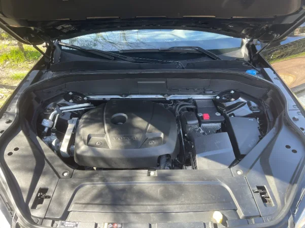 Shitet:Volvo xc90 2.0 benzine T6 super gjendje!16800 €uro