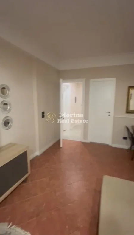 Tirane, Shitet apartament 1+1 & Garsoniere, Kati 7, 112 m² 360000 € (Skanderbeg Square)