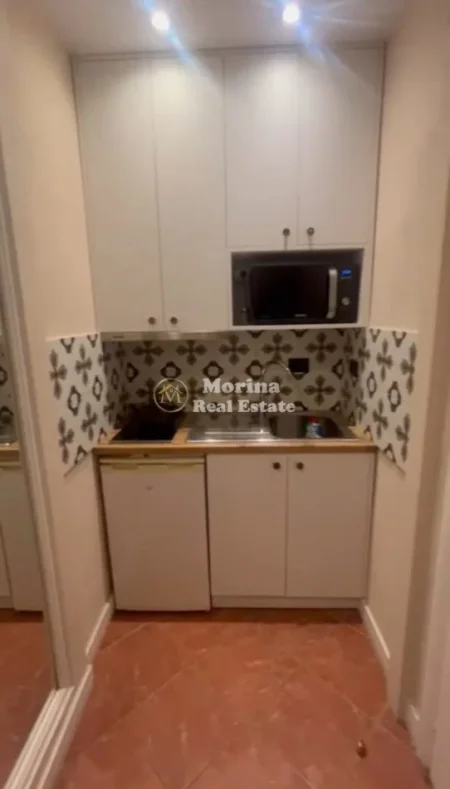 Tirane, Shitet apartament 1+1 & Garsoniere, Kati 7, 112 m² 360000 € (Skanderbeg Square)