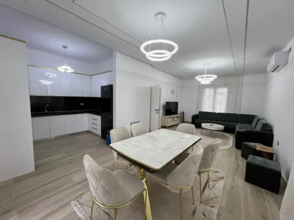 Tirane, jepet me qera Vile Kati 3, 100 m² 65.000 € (Rruga Pano Lulo)