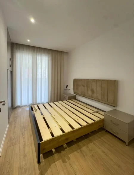 Tirane, shitet apartament 1+1 , 73 m² 114.000 € (FRESK)