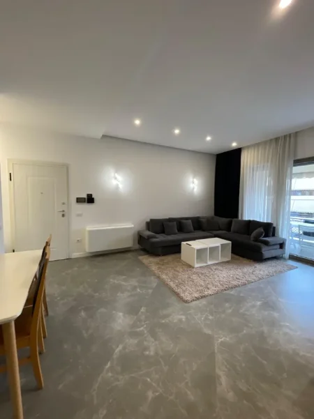Tirane, jepet me qera apartament 2+1 , 116 m² 1.350 € (Kompleksi Delijorgji)