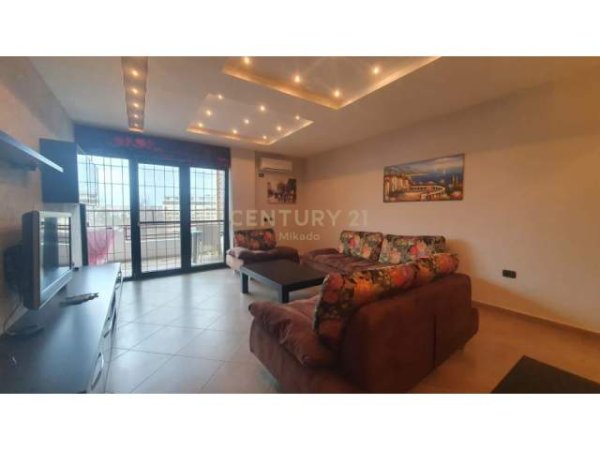 Tirane, jepet me qera apartament 2+1+A+BLK Kati 4, 116 m² 650 Euro (kopshti zoologjik)