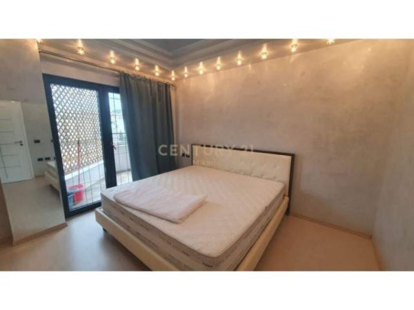 Tirane, jepet me qera apartament 2+1+A+BLK Kati 4, 116 m² 650 Euro (kopshti zoologjik)