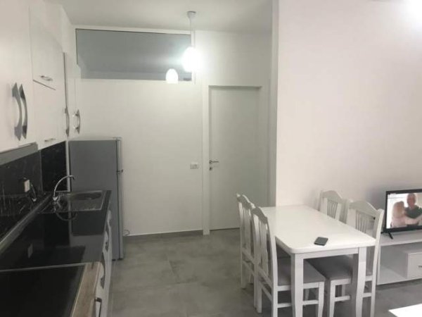 Tirane, apartament 1+1+BLK Kati 1, 75 m² 30.000 Leke