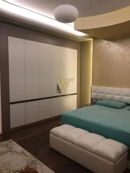 Tirane, shitet vile 2 Katshe Kati 1, 318 m² 380.000 Euro (KAMEZ)