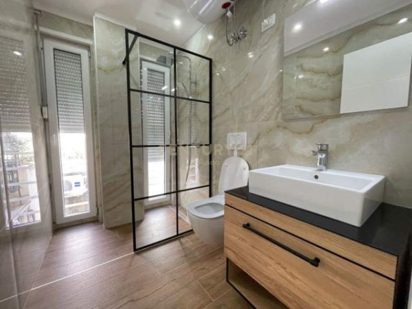 Tirane, jepet me qera apartament duplex 2+1+A+BLK Kati 1, 145 m² 800 Euro (Kodra e Diellit)