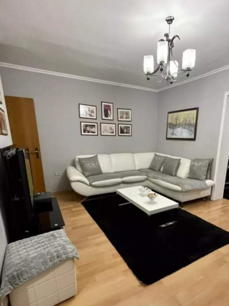 Tirane, shitet apartament 2+1 125.000 Euro