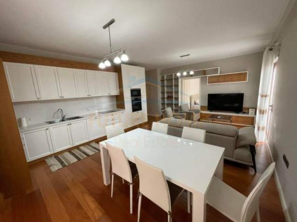Tirane, shitet apartament 2+1+BLK Kati 2, 121 m² 300.000 Euro (Liqeni i Thate)