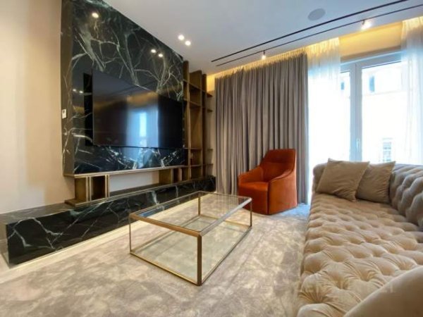 Tirane, jepet me qera apartament 1+1 Kati 1, 90 m² 1.400 Euro